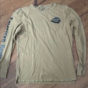 American Eagle Outfitters Men's Beige Long Sleeve Tee